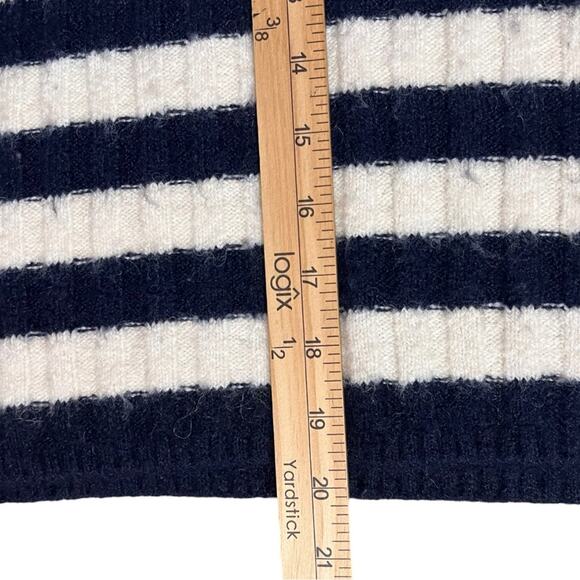 H&M Black and White Striped Crew Neck Sweater - Picture 8 of 9